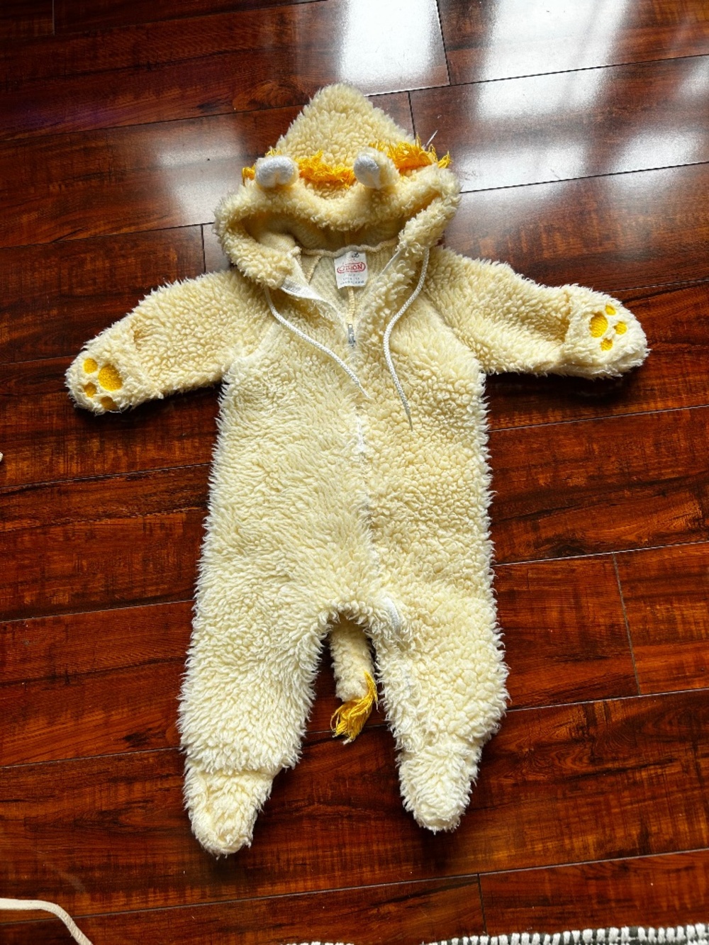 OBion Vintage Baby 0-9 Months Yellow Lion Fur Costume Onesie